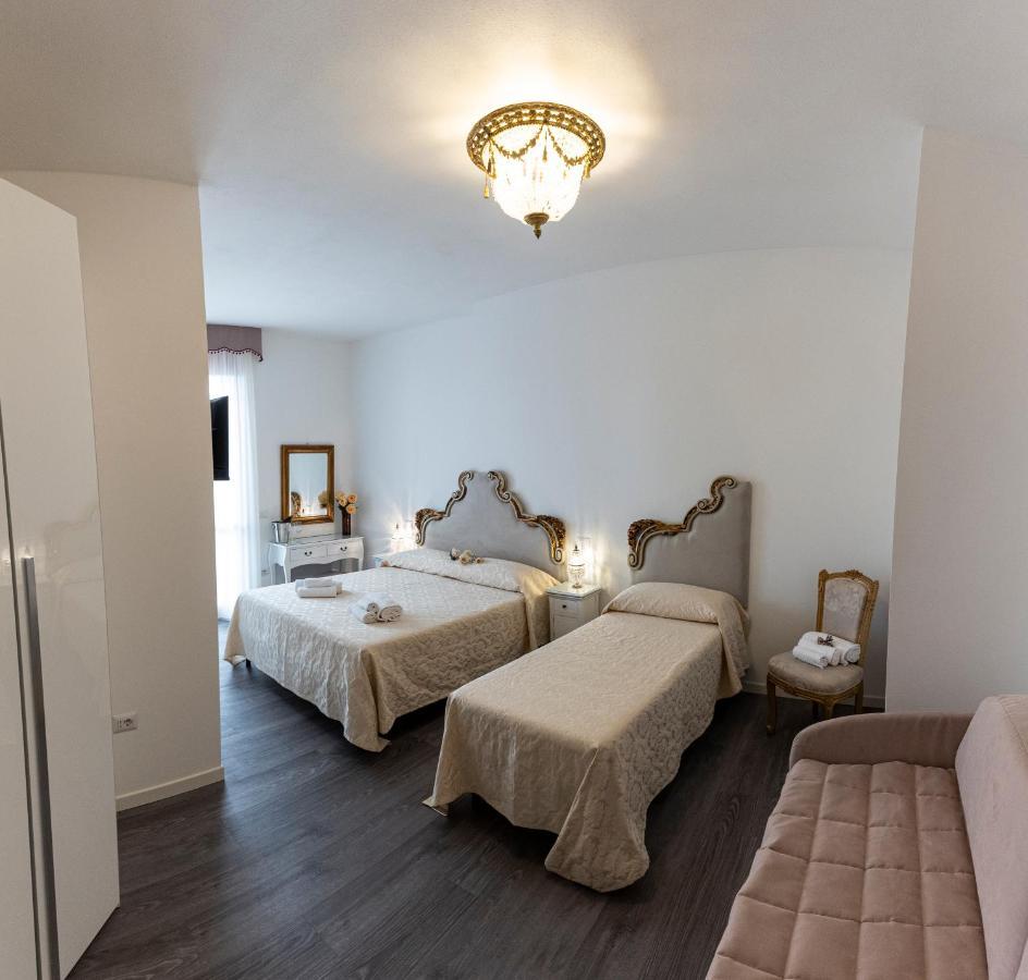 Sinfonia 23 Hotel Ravenna Exterior photo